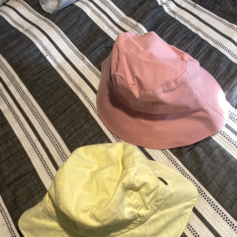 Bucket - Picture 2 of 15